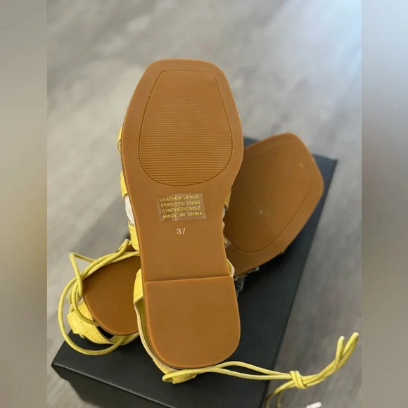 NWT Anthropologie Silent D Gladiator Satelli Tie Up Sandals Leather Upper Yellow - Picture 6 of 7